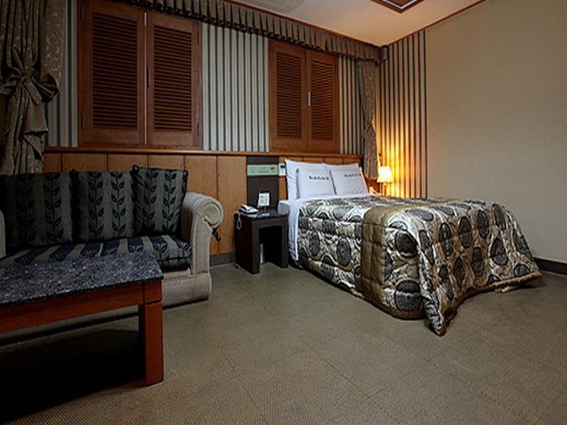 סוואן Rampart Hotel מראה חיצוני תמונה